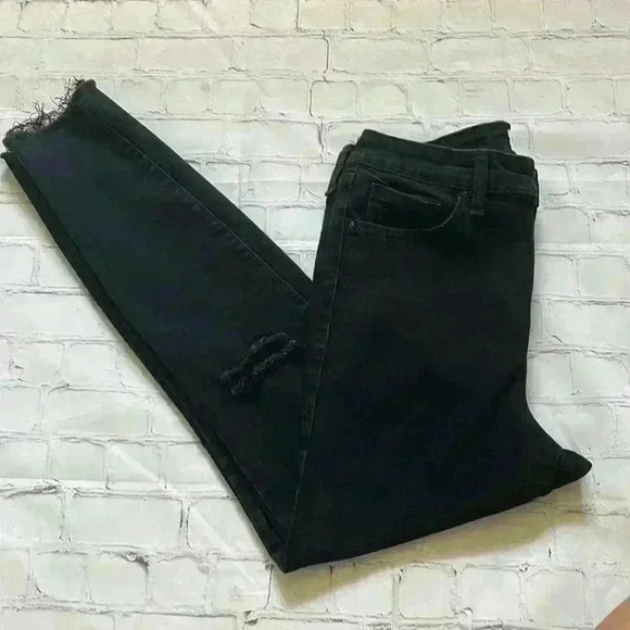 William Rast high-rise black ankle jeans - Picture 6 of 8